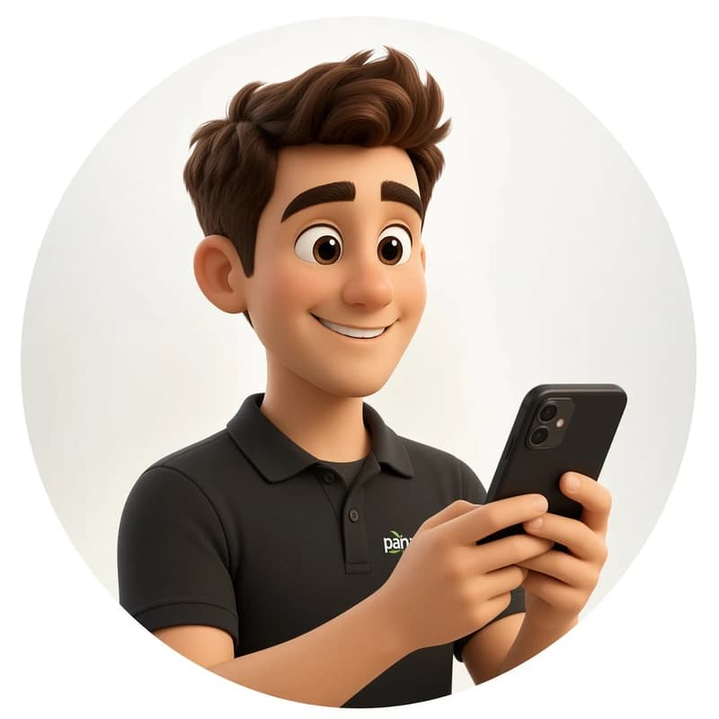 Personne qui décrit son besoin sur son téléphone.